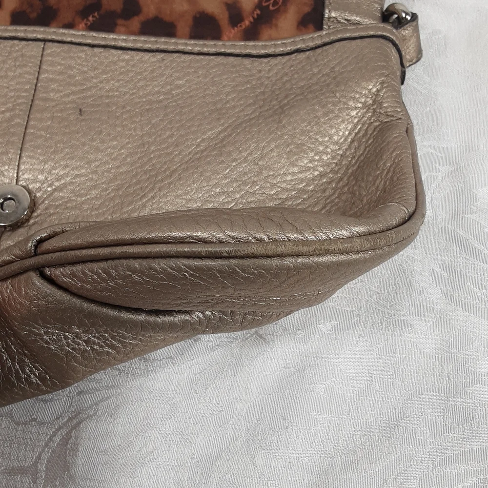B. Makowsky Gold Metallic Leather Hobo Shoulder Bag.